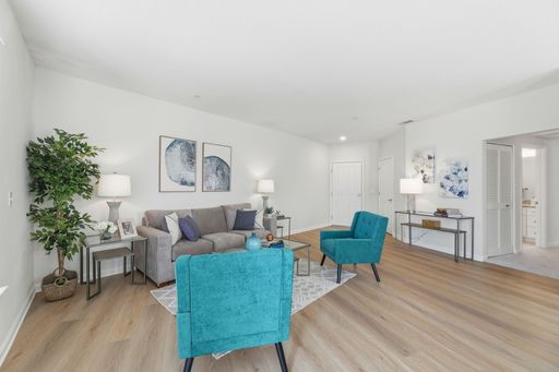 Modern 2 bedroom, 2 bathroom condo at the Villa Fontana Community in West San Jose – photo 1