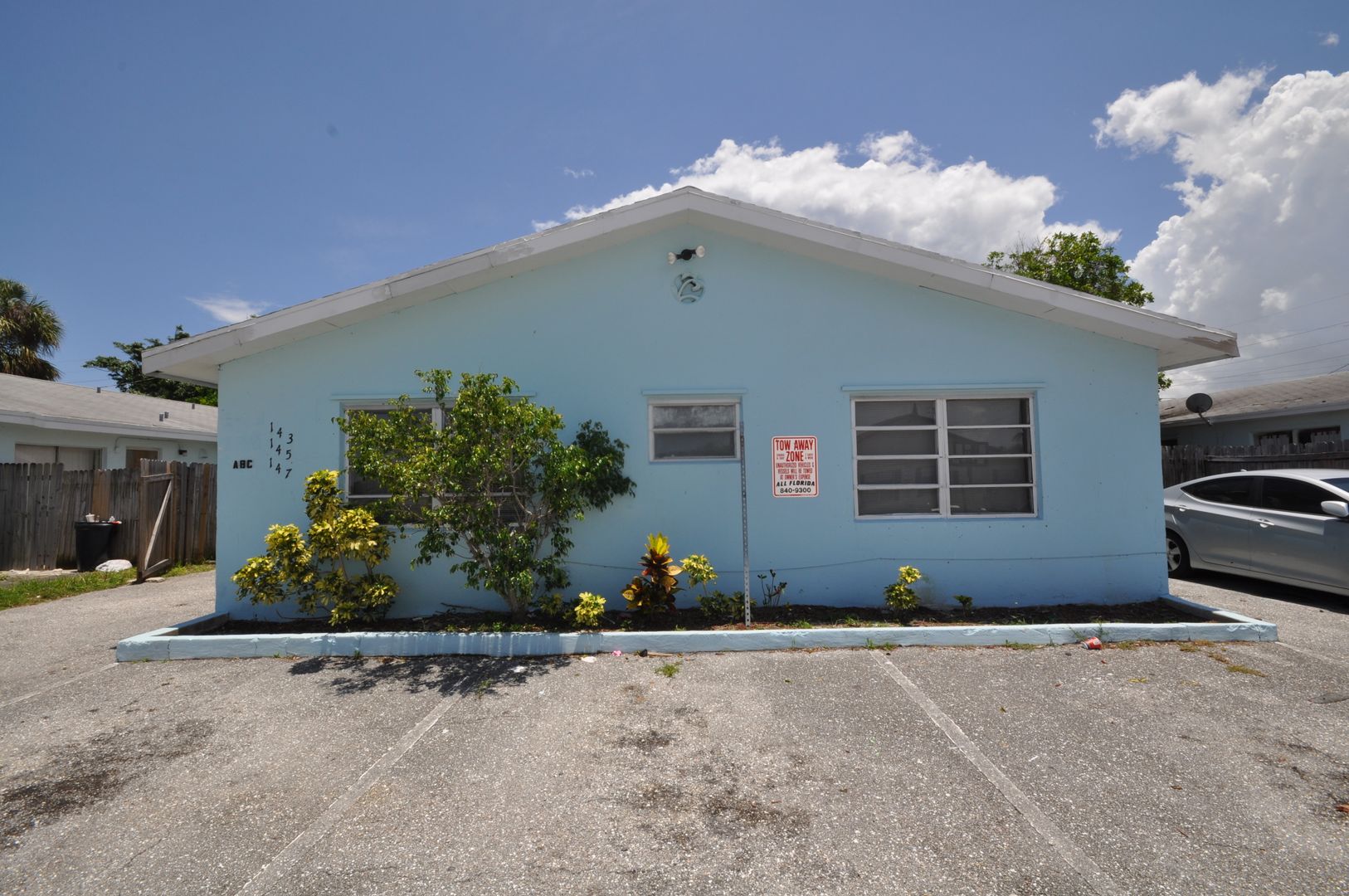 Riviera Beach Apartment: 139 W 28th Street