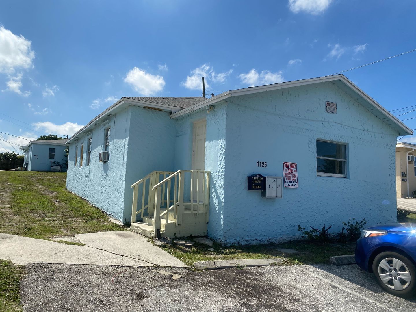 Riviera Beach Apartment: 1125 W 28th Street