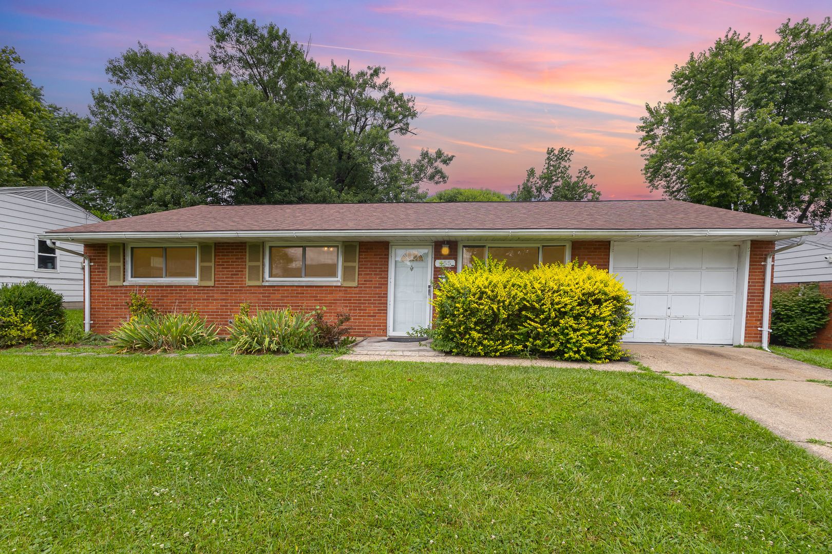 Hamilton House: 455 Rockford Drive