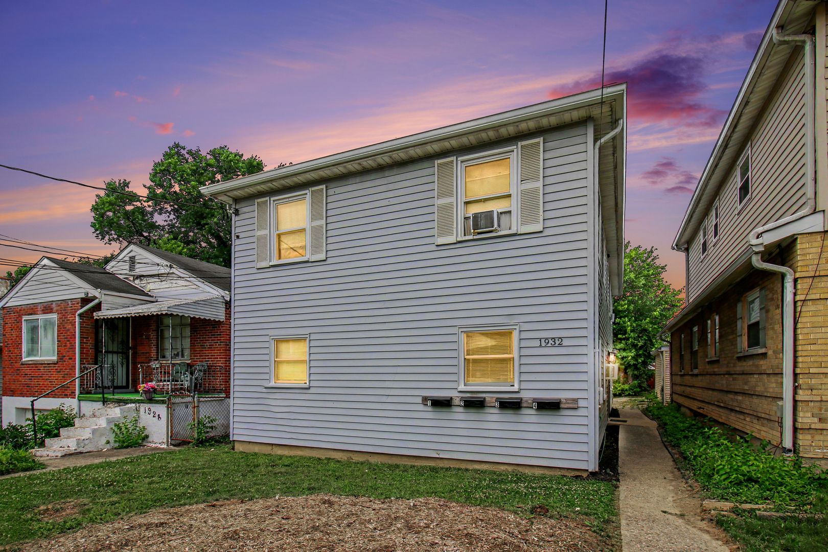 Cincinnati Apartment: 1932 Truitt Avenue