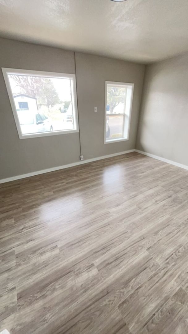 Brush Apartment: 1408 Edison Street