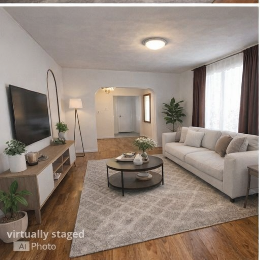 Brush House: 202 S. Colorado Ave.