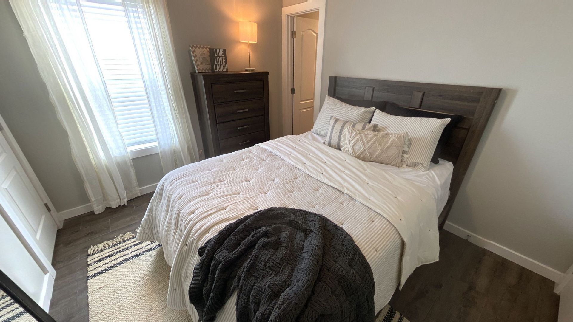 Fort Morgan Apartment: 212 Drai Street