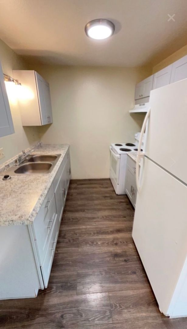 Akron Apartment: 333 Custer Avenue