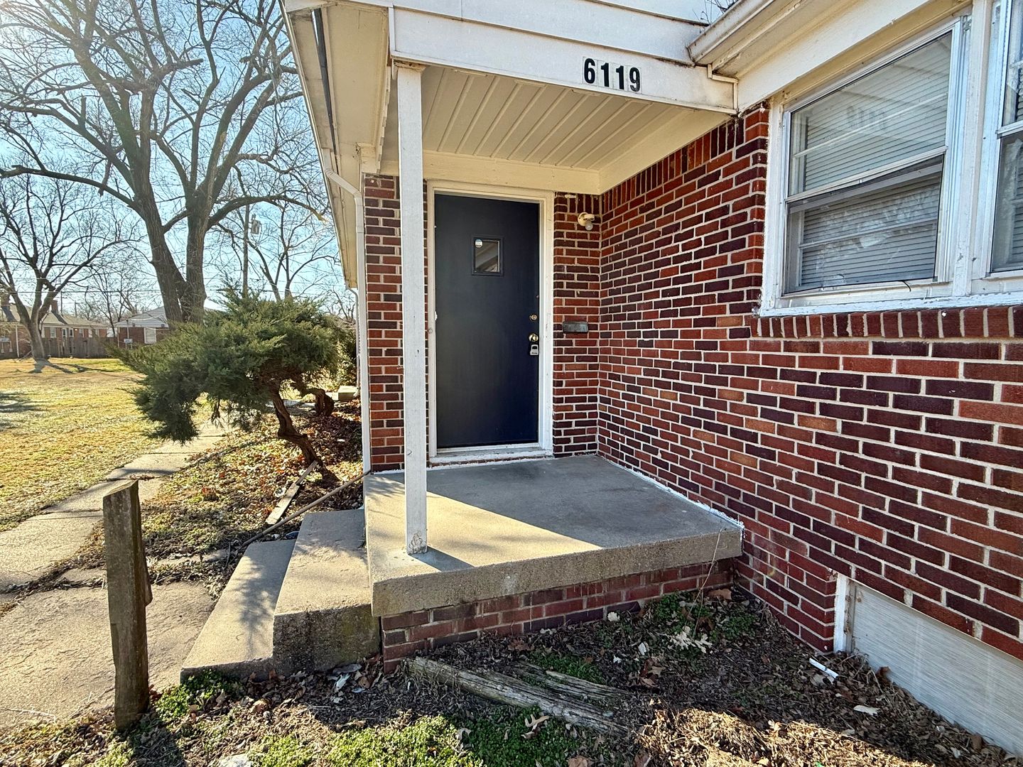 Wichita House: 6119 E Boston