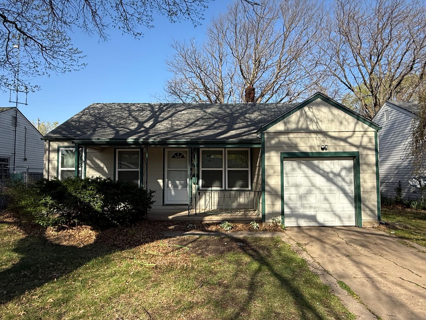 Wichita House: 743 S Fountain St