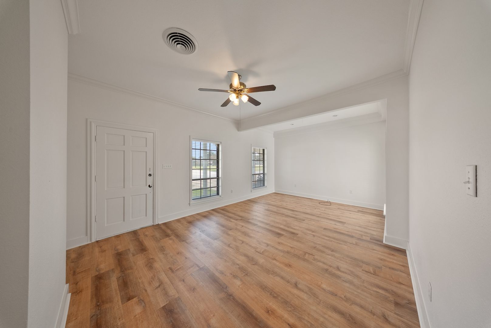 159 6th St - CONSIGNMENT 6 of 12