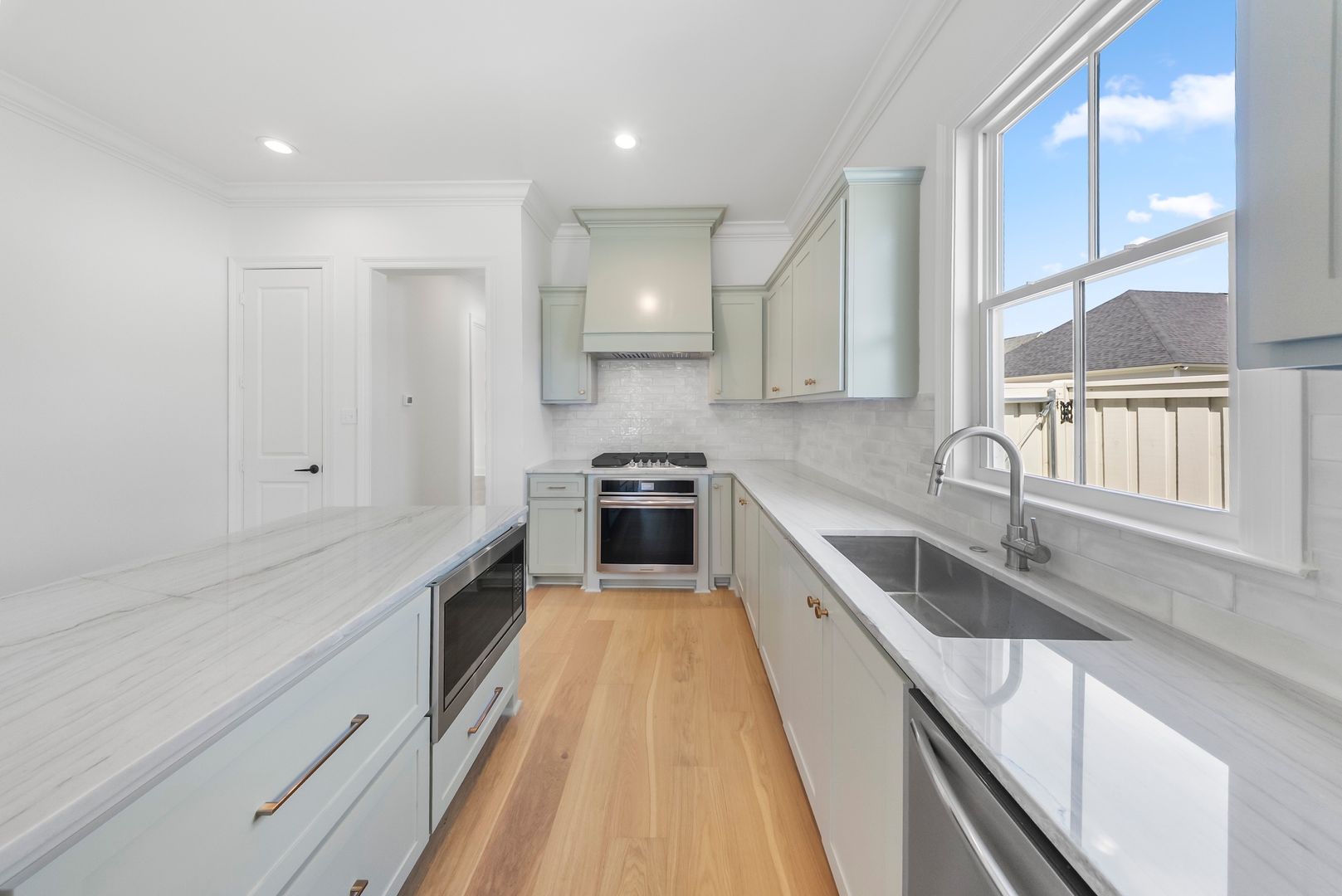 Baton Rouge House: 7644 Jeter Dr.