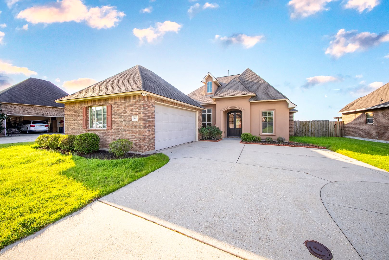 Sorrento House: 6107 Waterford Lane
