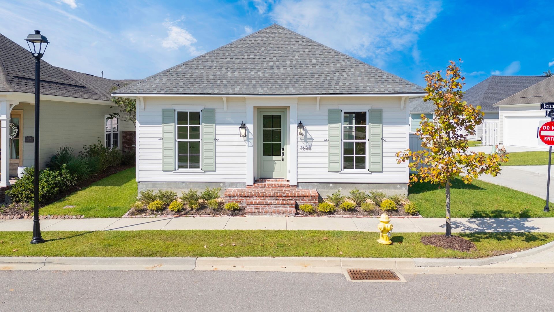 Baton Rouge House: 7644 Jeter Dr.