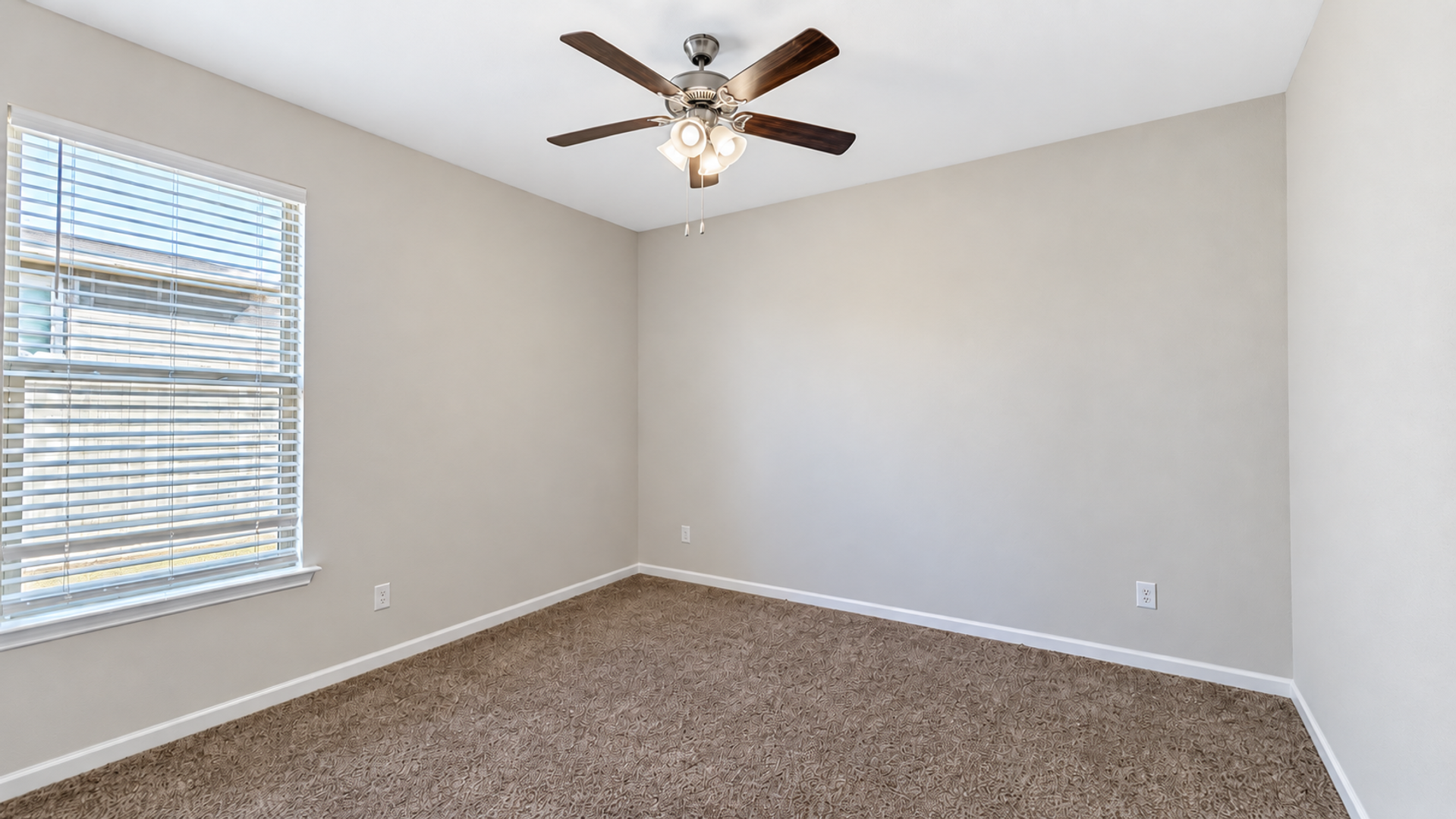 21356 West Grove Drive 6 of 8