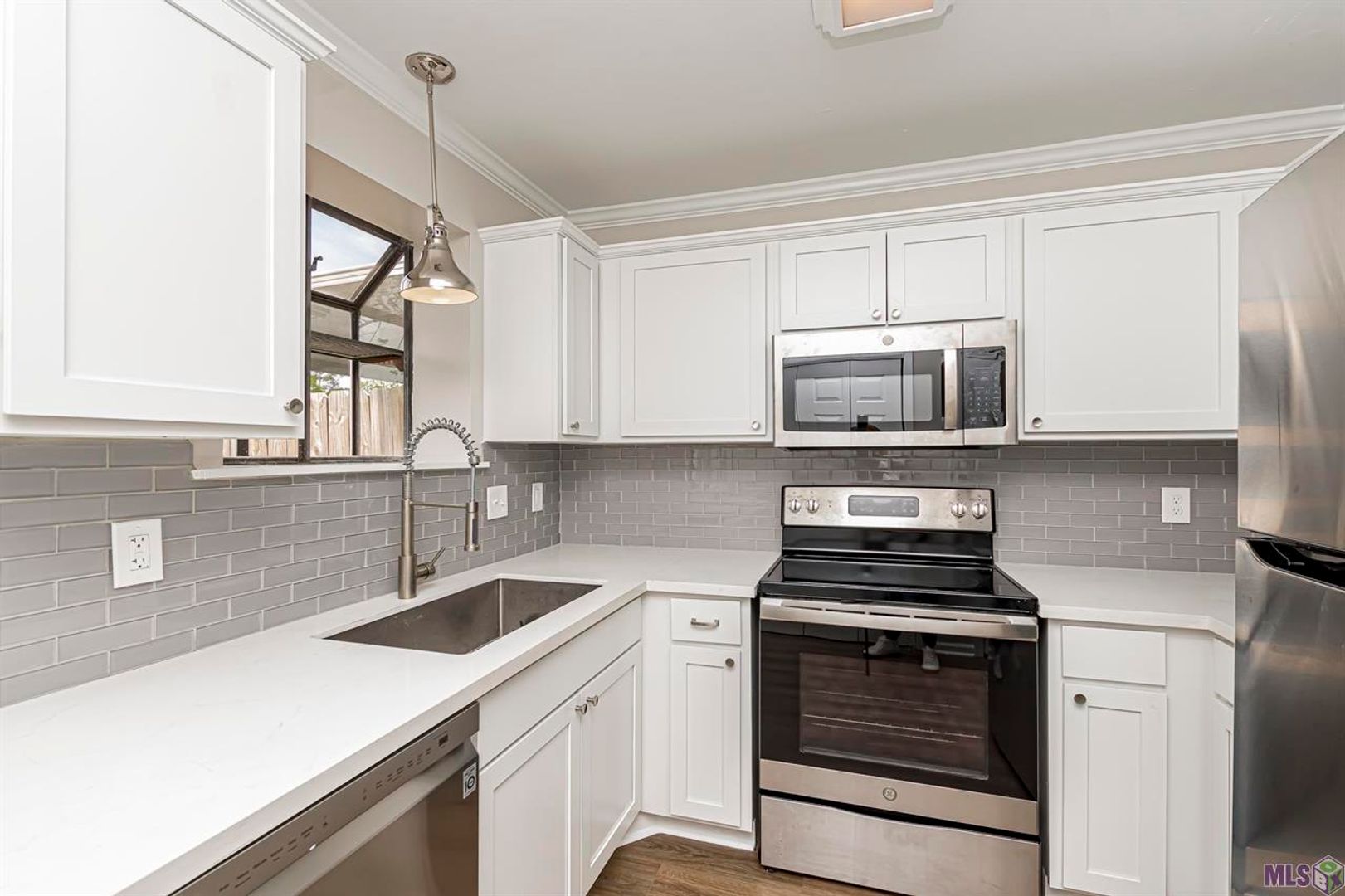 Baton Rouge House: 9506 Jefferson Hwy #27