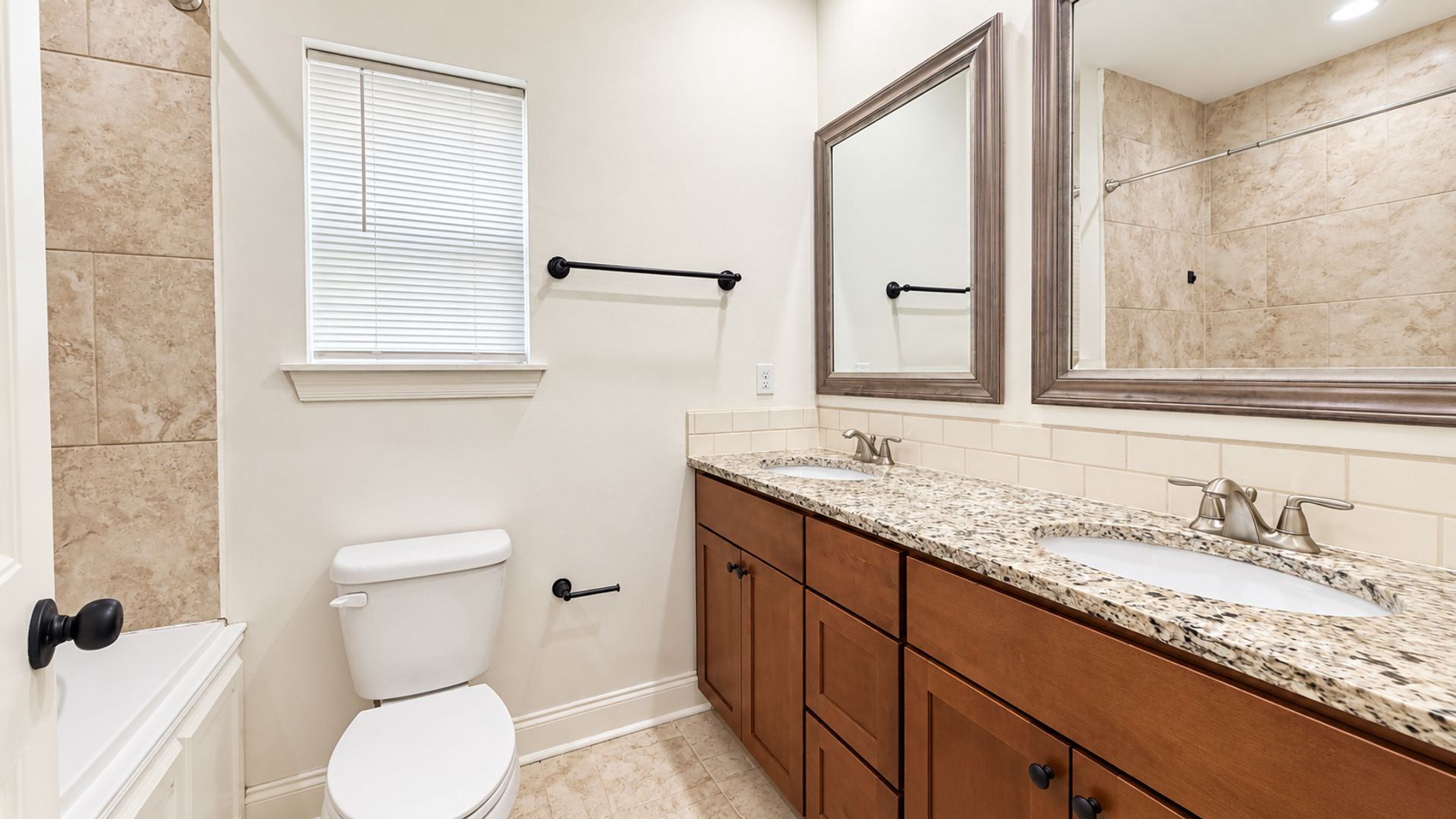 40524 Sagefield Court 7 of 12