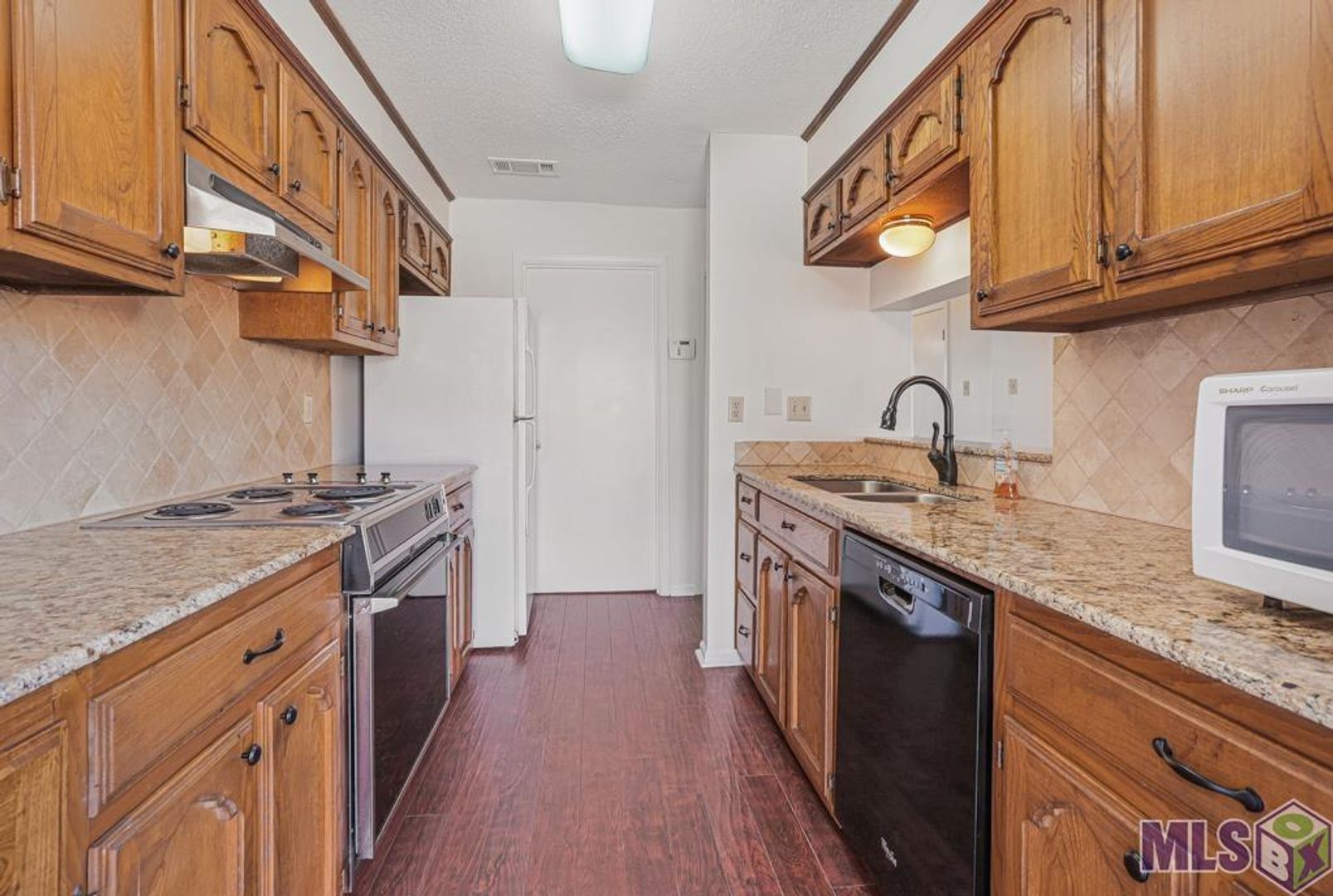 Baton Rouge House: 4625 Parkoaks Drive