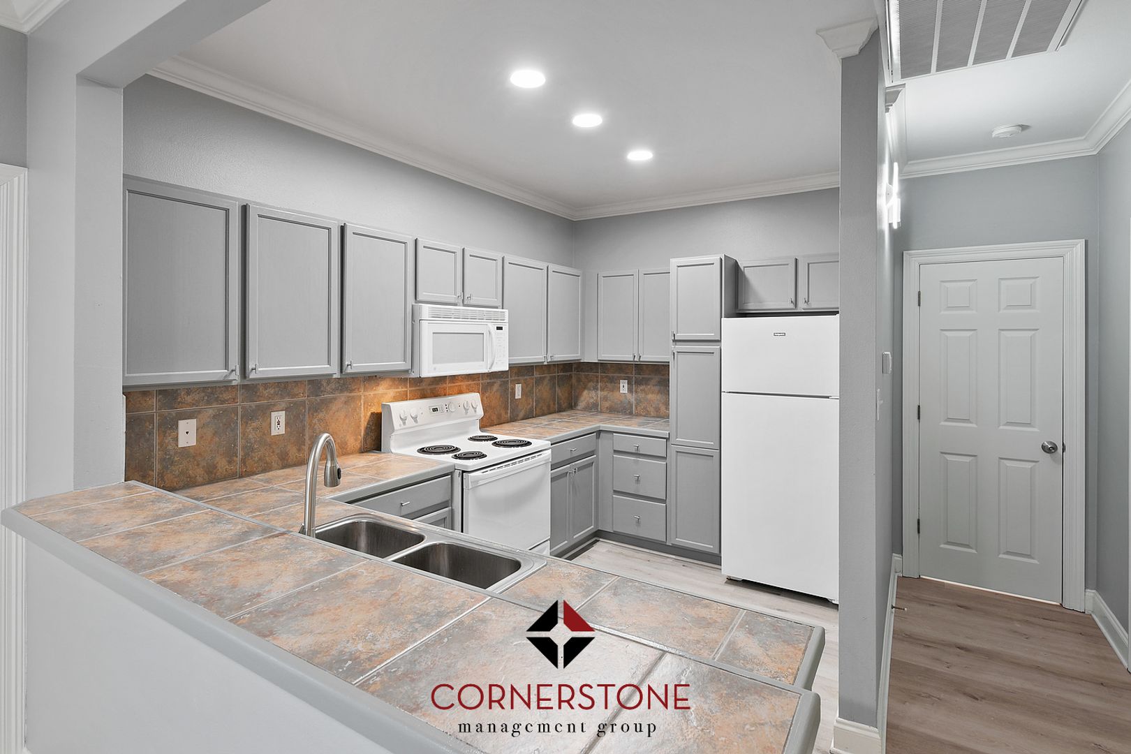 Baton Rouge Apartment: 4625 Burbank Drive #607