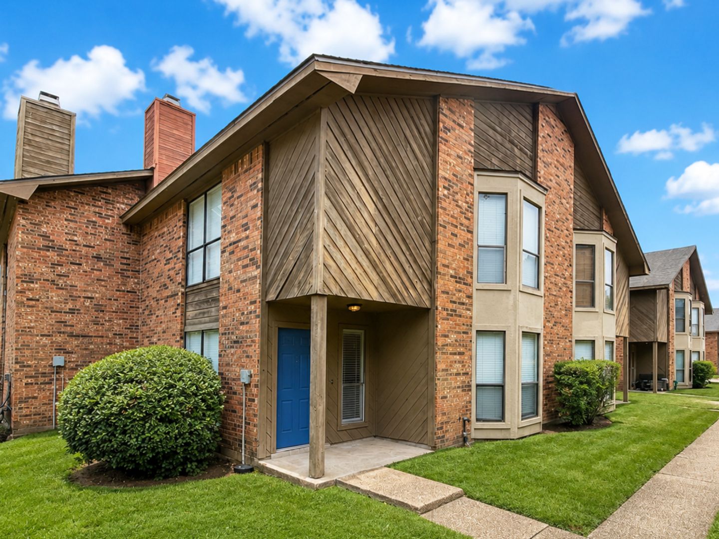 Baton Rouge House: 1983 S Brightside View Drive