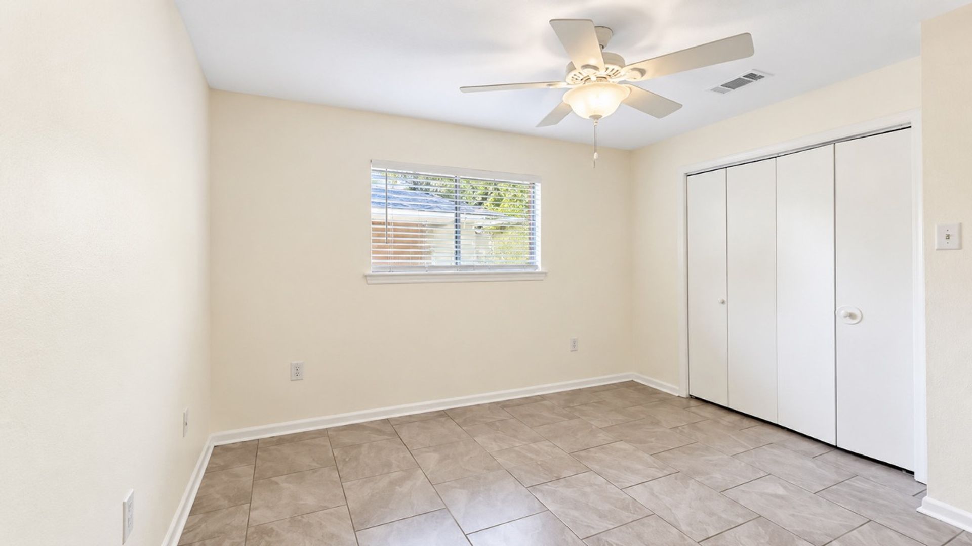 944 Baird Drive 8 of 12