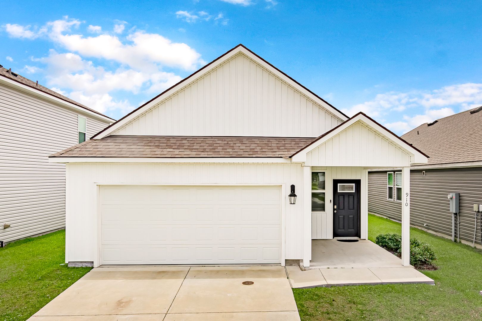 910 Drago Drive 7 of 12