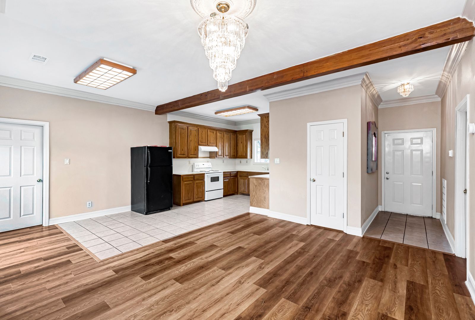 Port Allen House: 550 S River Road