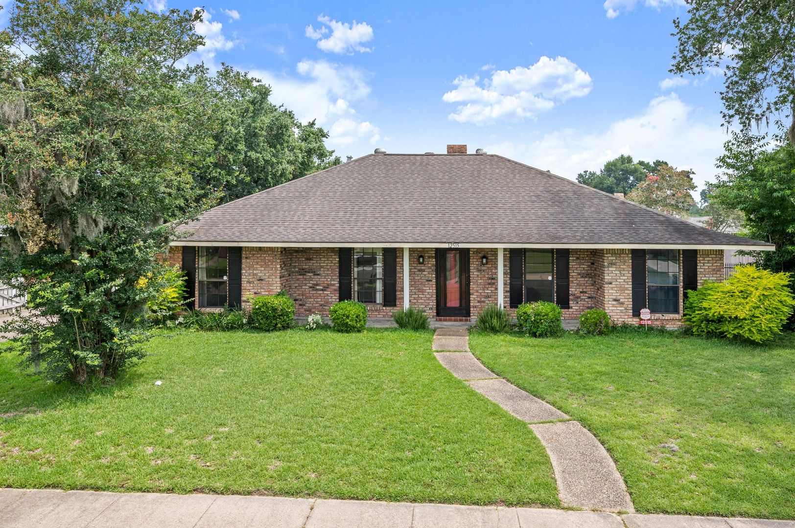 Baton Rouge House: 12515 Parktrail Avenue