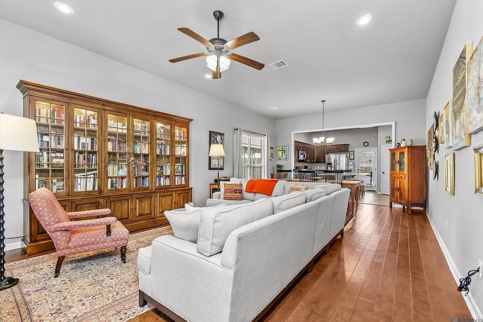 8624 Arabella Avenue 2 of 12