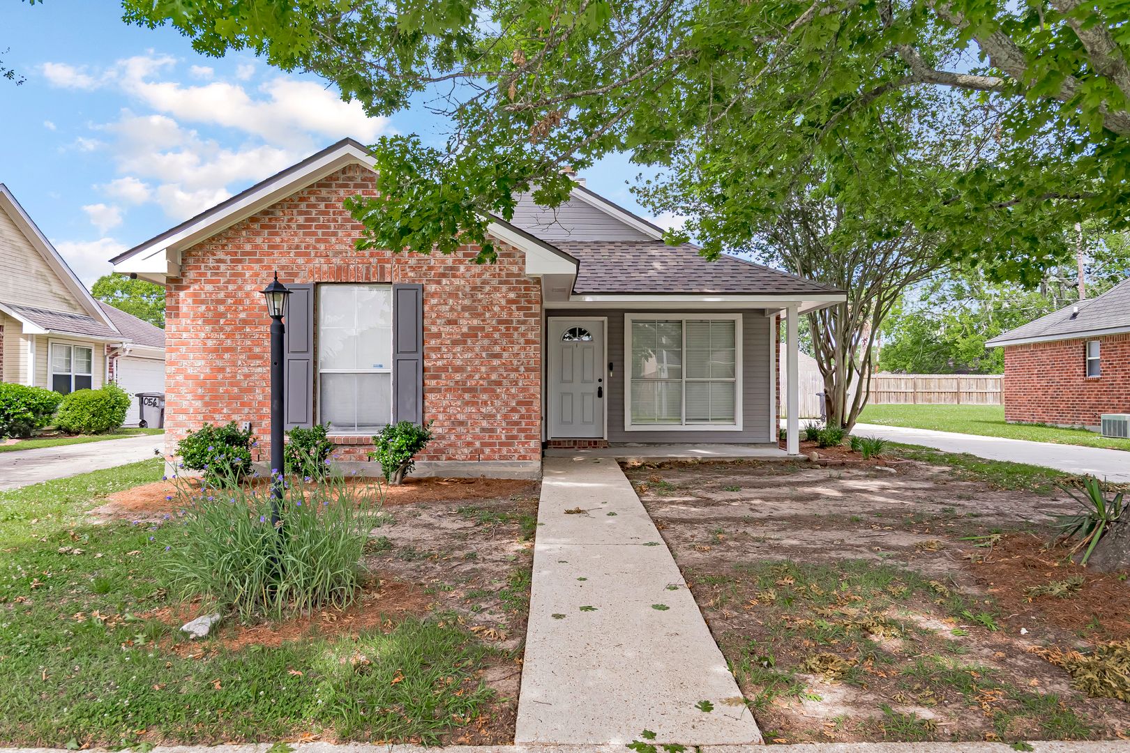 Baton Rouge House: 1046 Elvin Drive