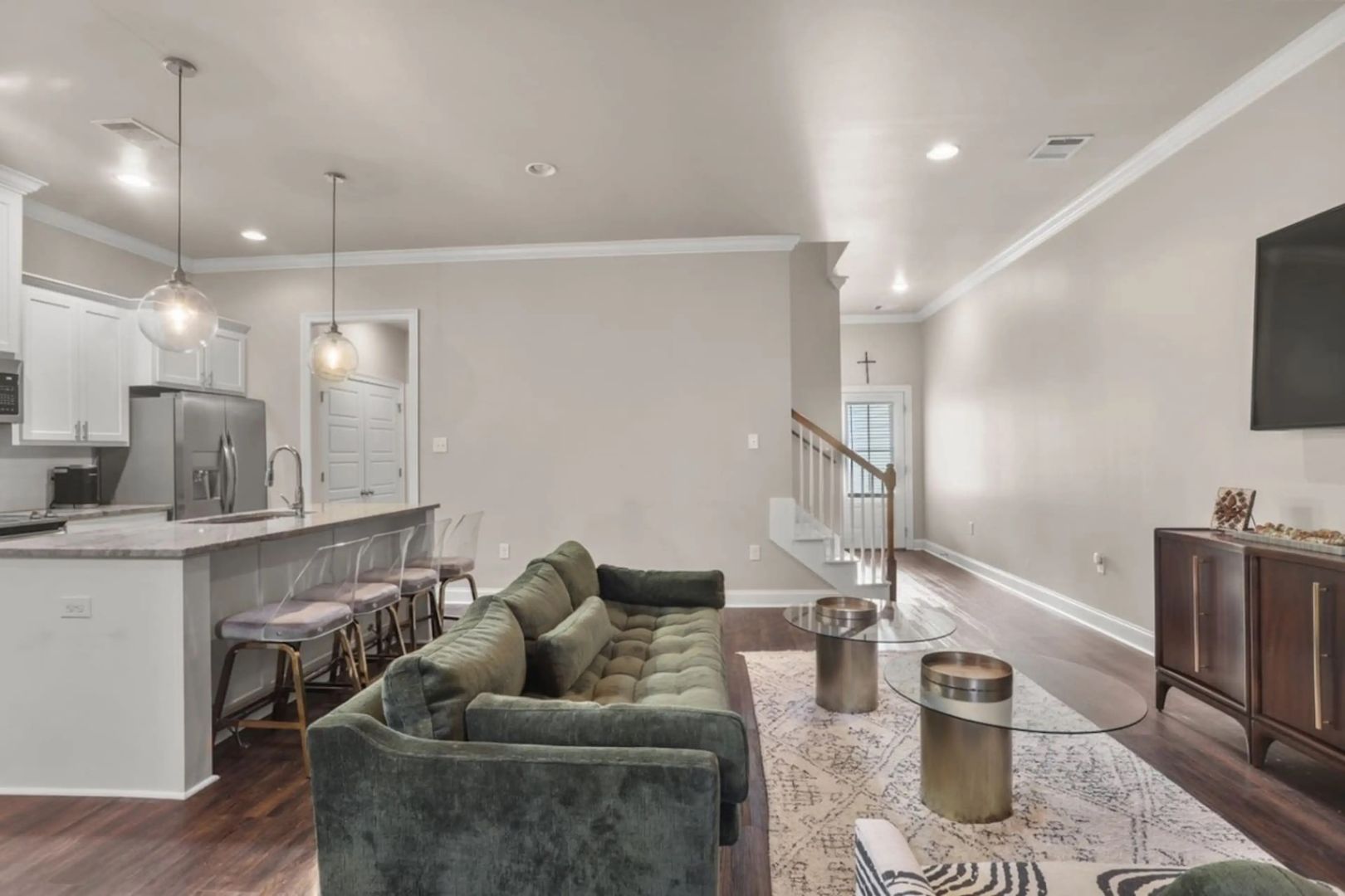 Baton Rouge House: 8123 Stonelake Cir Ave E