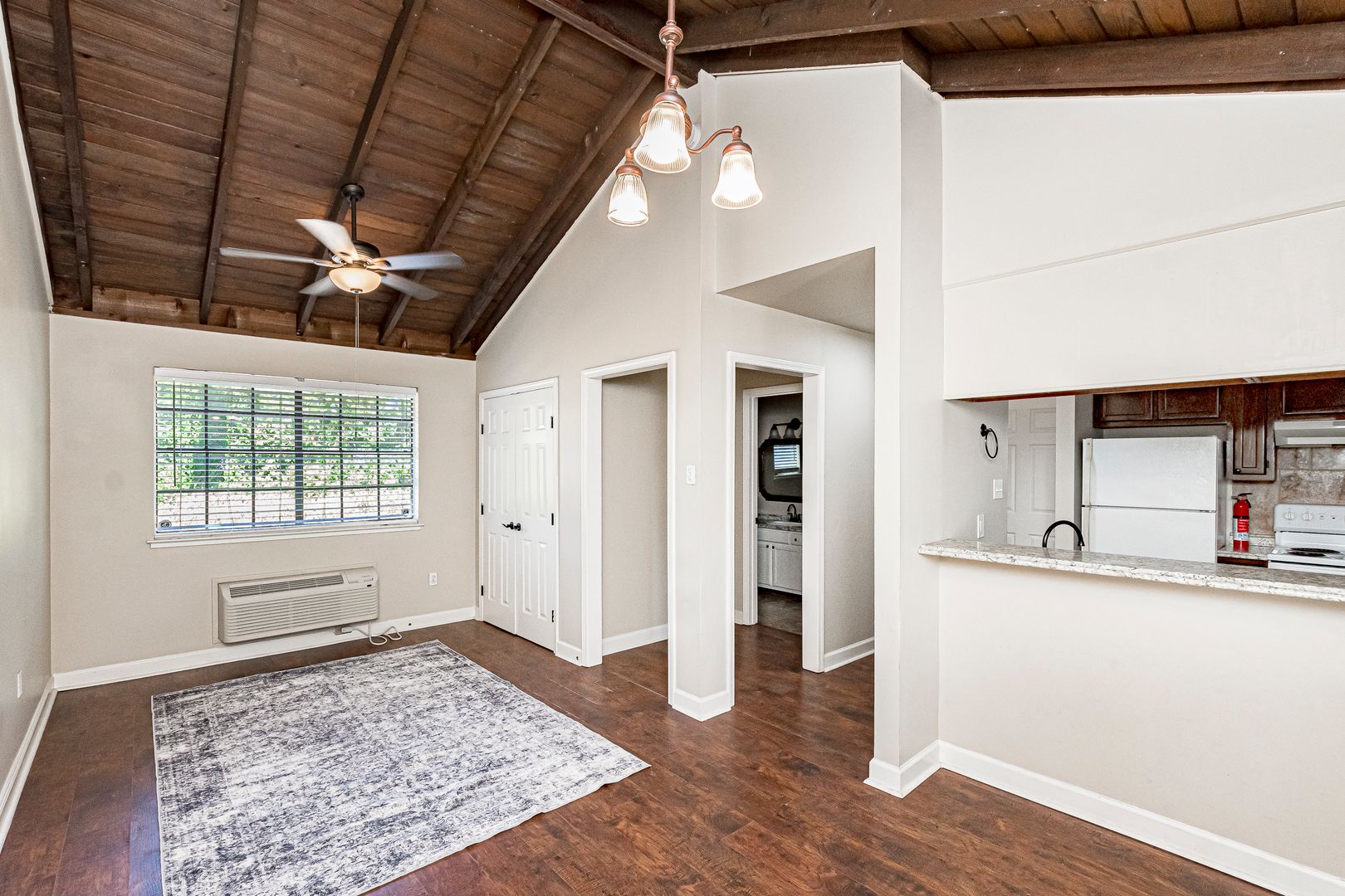 Baton Rouge Apartment: 2959-3009 Greenwood Drive