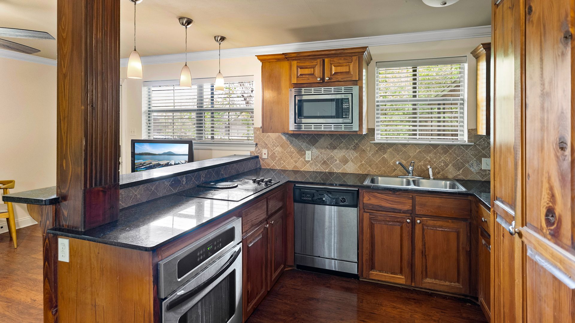 Baton Rouge House: 1290 Park Boulevard