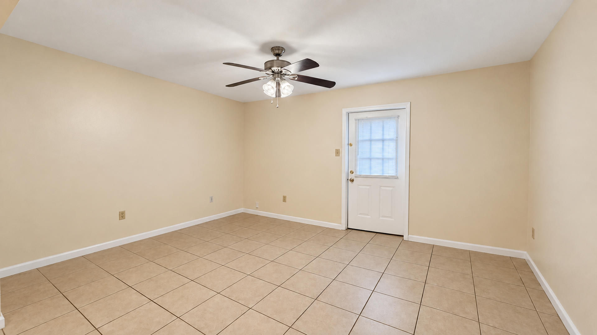 14743 Central Woods Ave Unit C - CONSIGNMENT 6 of 10