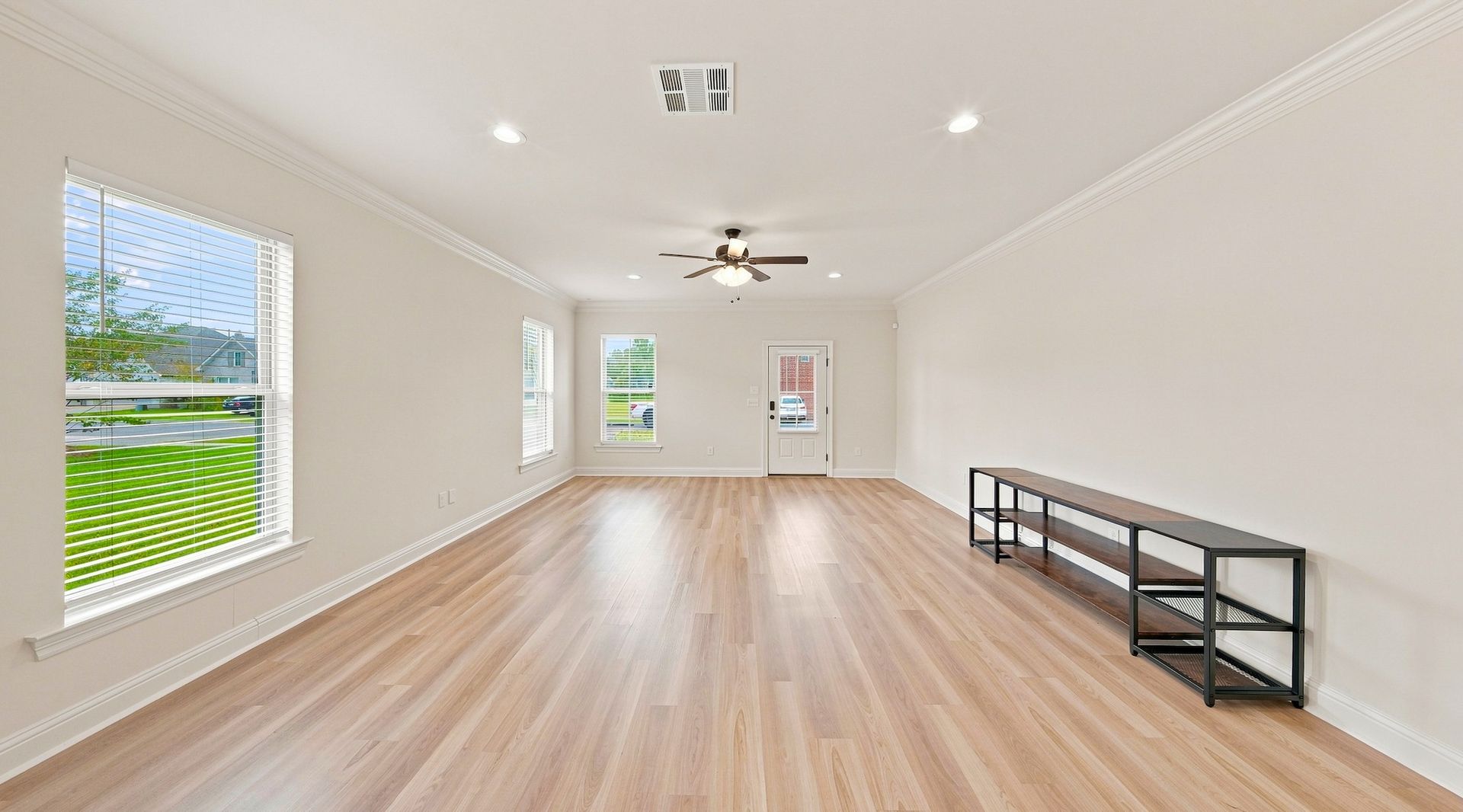 7211 Kenilworth Crossing Avenue - CONSIGNMENT 6 of 12