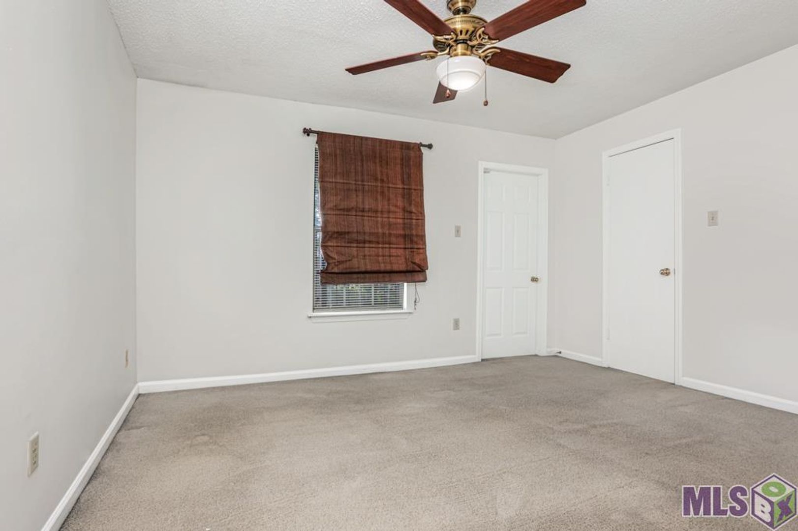 4625 Parkoaks Drive #52 - CONSIGNMENT 12 of 12