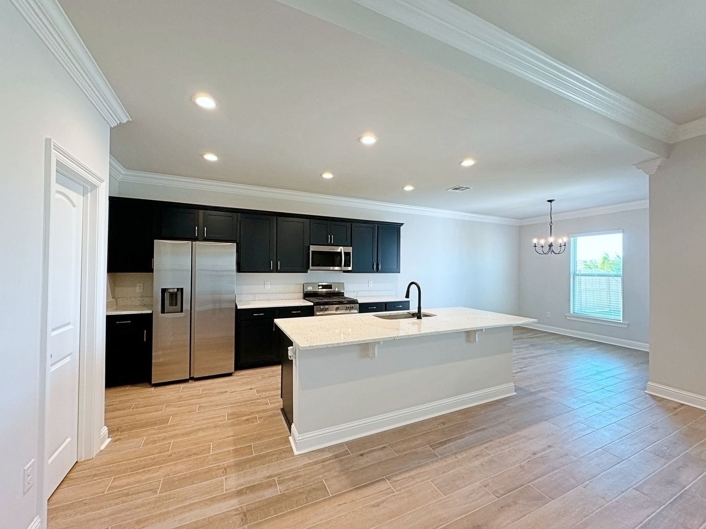 Baton Rouge House: 722 Bellegrove Square Avenue