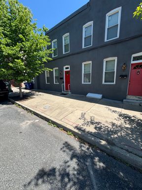 1 Bed/1 Bath | $1450 | 3200 Fait Ave, Unit A — Canton, Baltimore, MD 21224 – photo 1