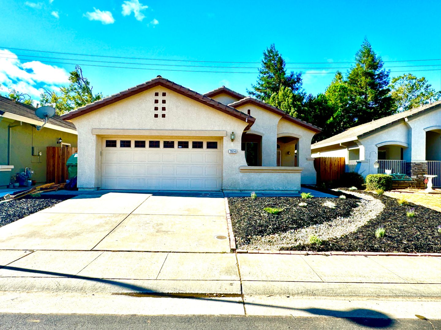 Elk Grove House: 7914 Mansell Way