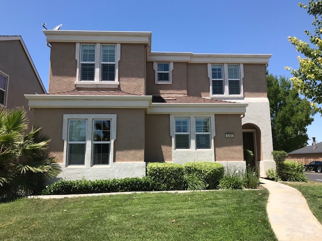 Sacramento House: 8200 Winterhead Lane