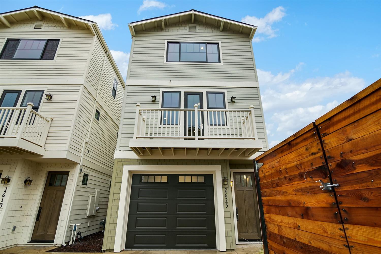 Sacramento House: 2625 Nicasio Lane