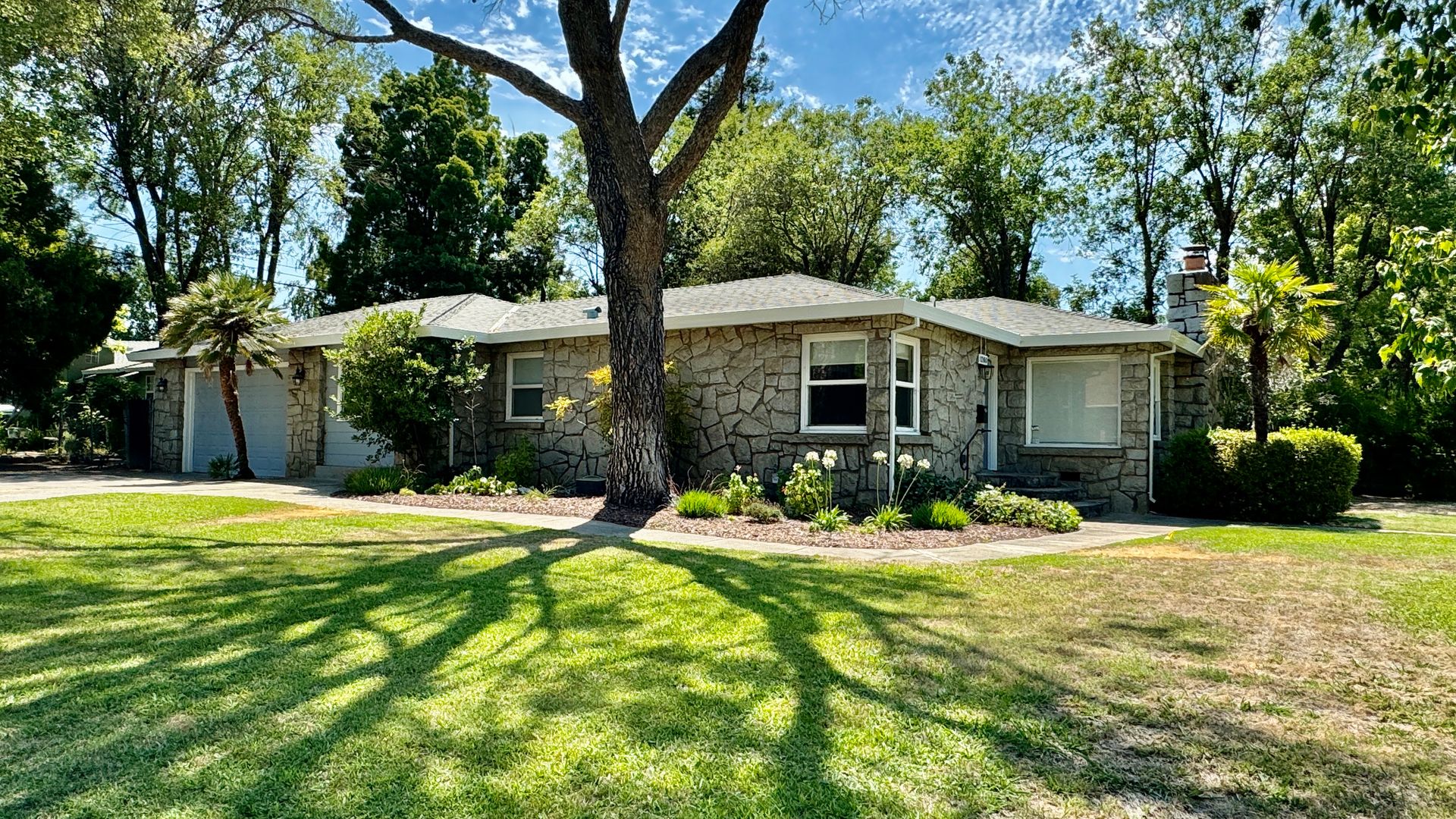Sacramento House: 1260 Castec Drive