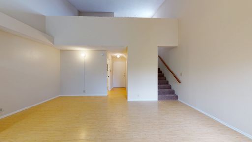 Beautiful Apartment with Upstairs Loft Bedroom in Silver Lake! – photo 1