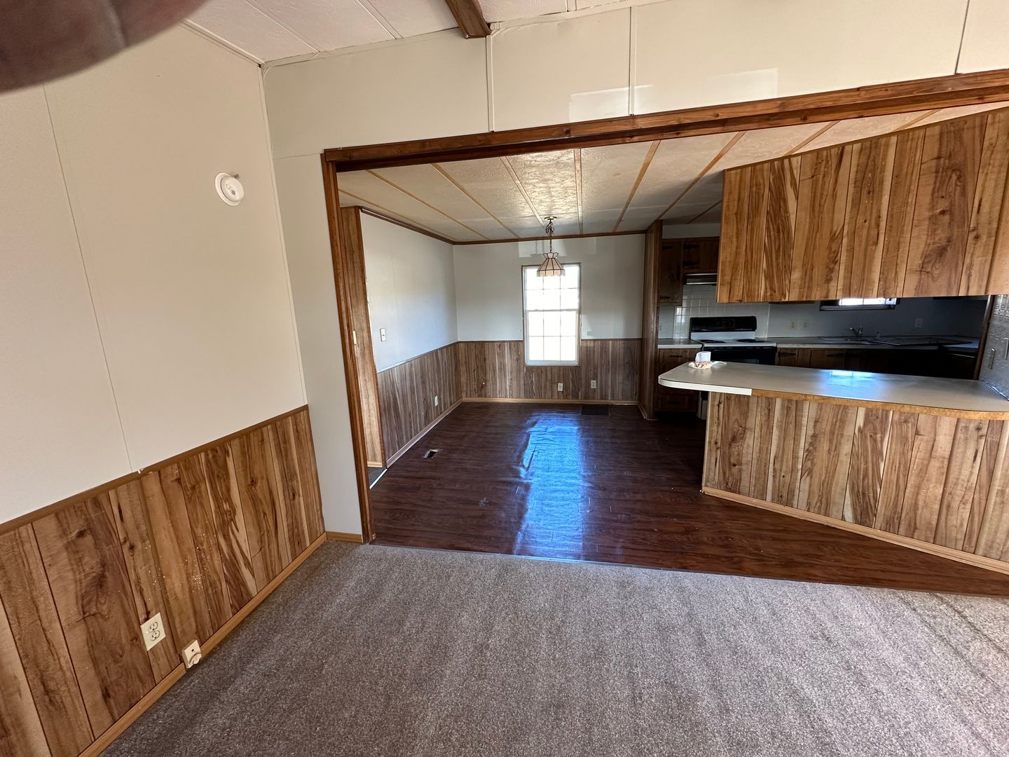 Wagener House: 208 J B Swartz