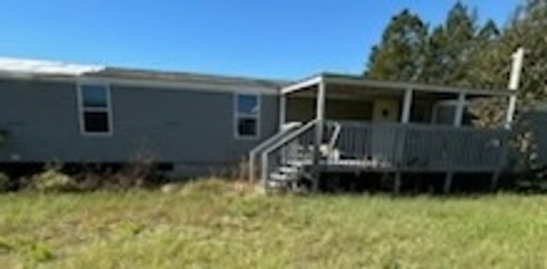 Wagener Apartment: 145 Wildflower Lane