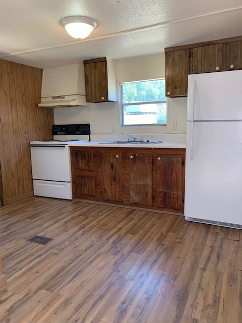 North Augusta House: 533 Cherry Ave