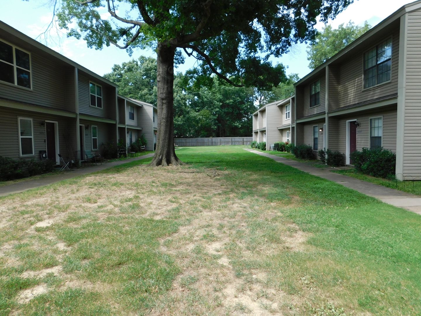 Fayetteville Condo: 2628 E Kantz Drive