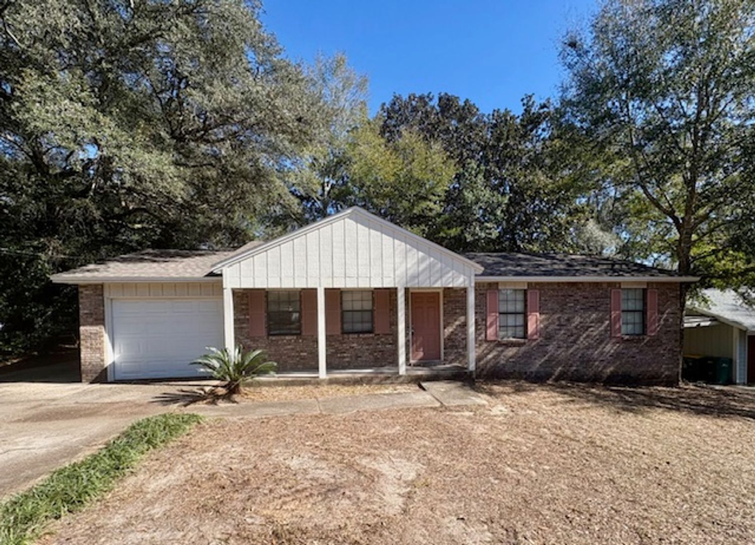 Niceville House: 511 Maple Avenue