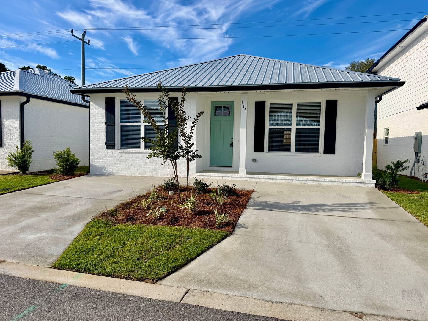 Valparaiso House: 115 Penny Lane