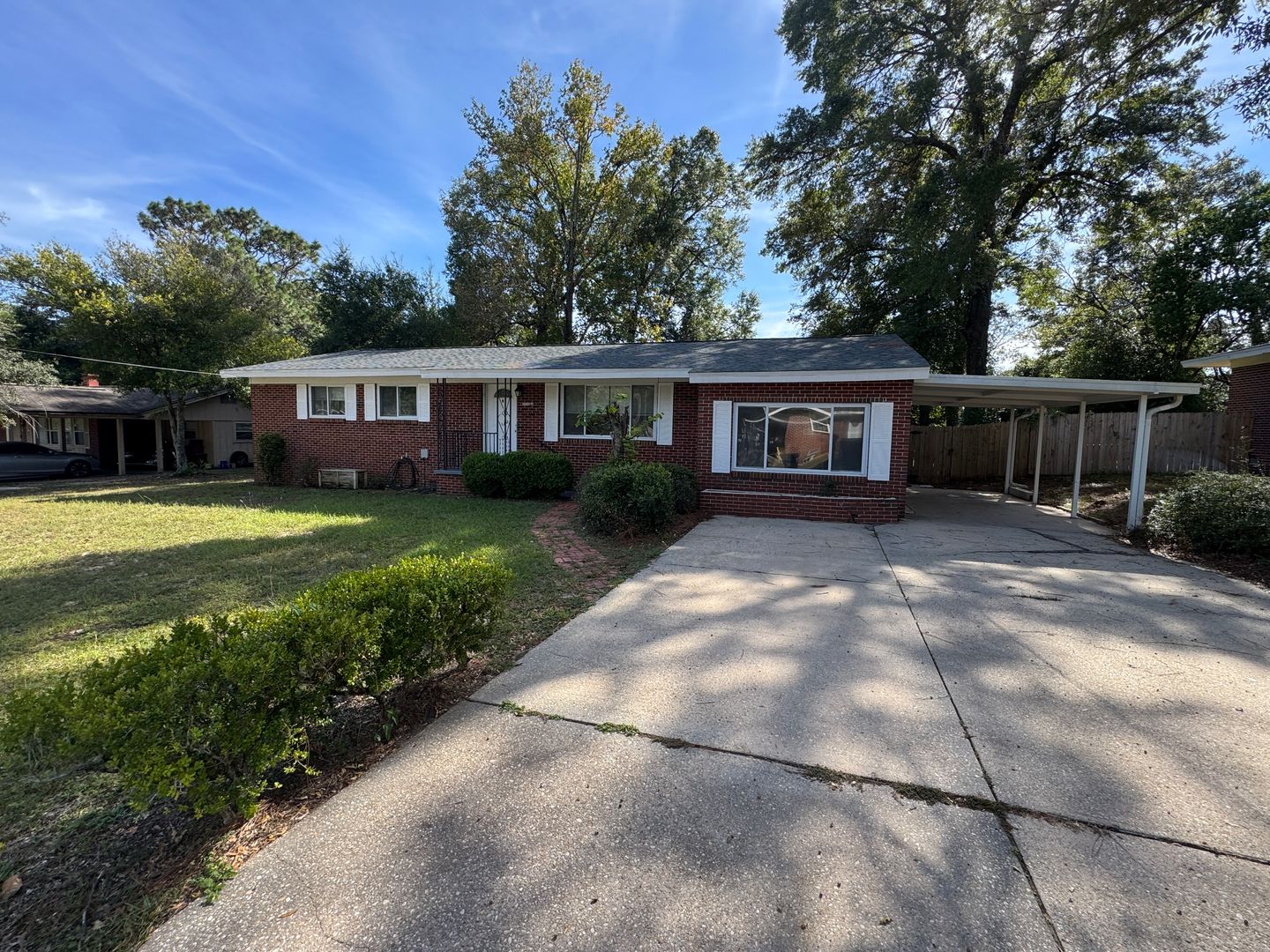 Valparaiso House: 119 Judith Drive