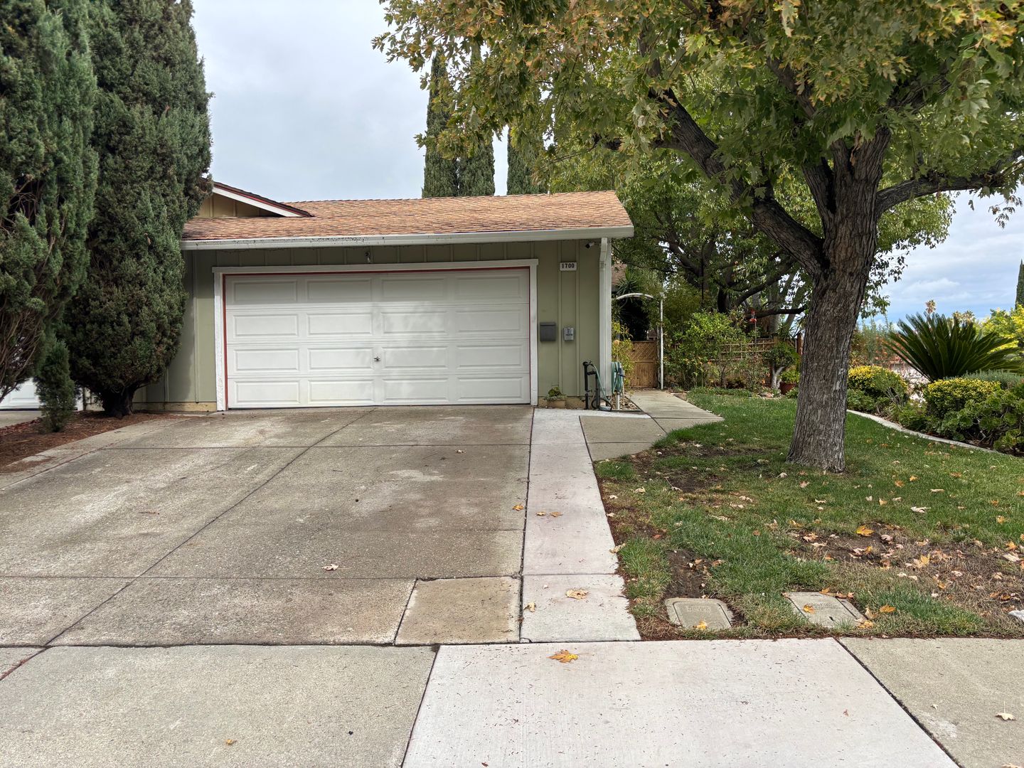 Antioch Townhome: 1700 Mahogany Way