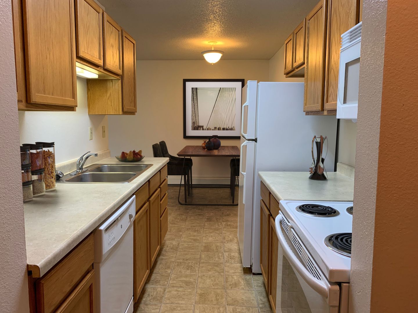 West Fargo Apartment: 1401 12th St E