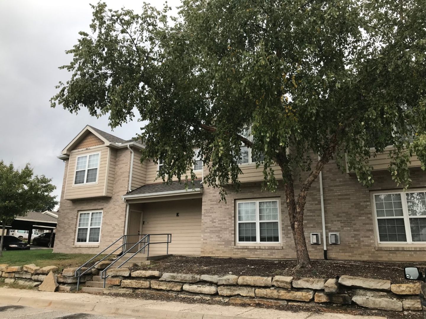 Lawrence Townhome: 4501 Wimbledon Drive